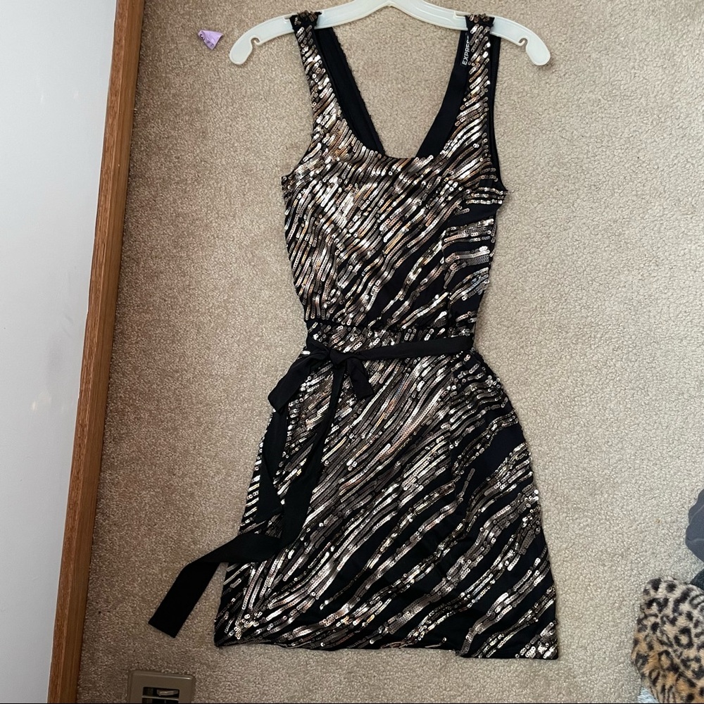 Black and gold sequin Express dress